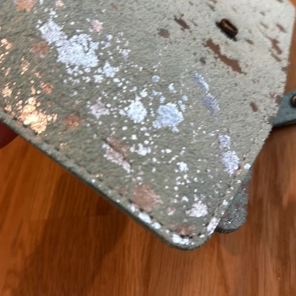 Chic Sparrow A5 Snap Closure Notebook Journal - Special Edition - Picture 7 of 7